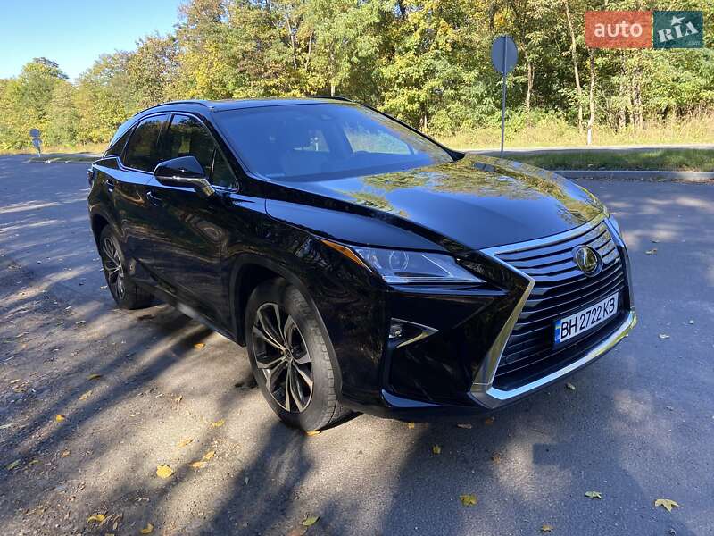 Lexus-20