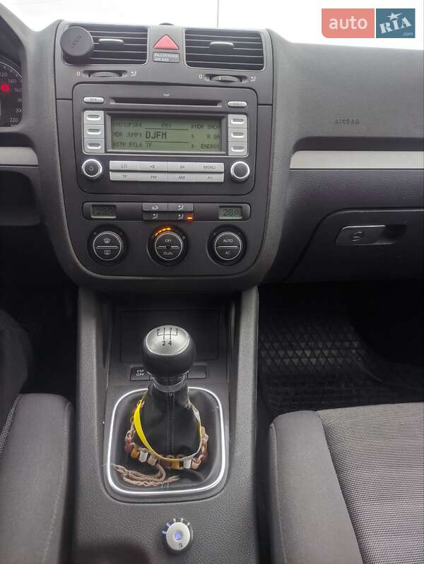 Volkswagen Golf 2007