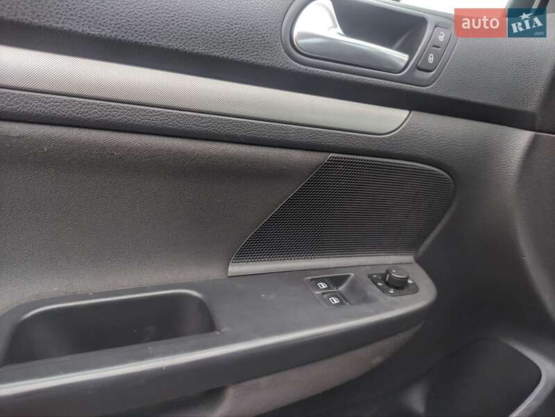 Volkswagen Golf 2007