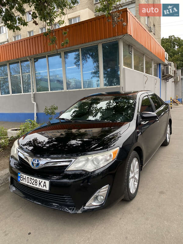 Toyota Camry 2014