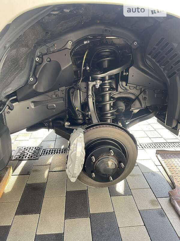 Toyota Land Cruiser 2012