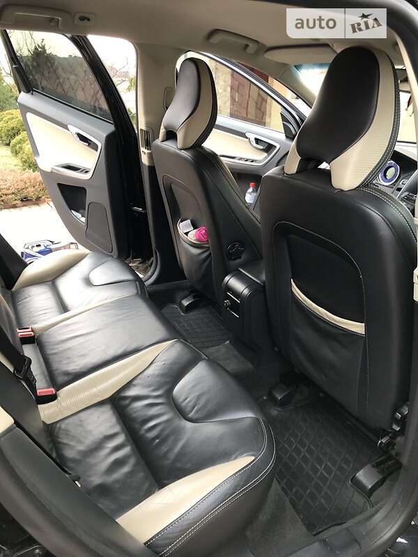 Volvo XC60 2012