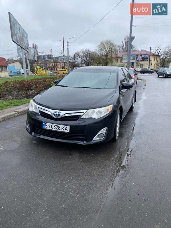 Toyota Camry 2014