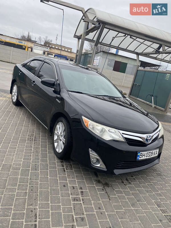 Toyota Camry 2014