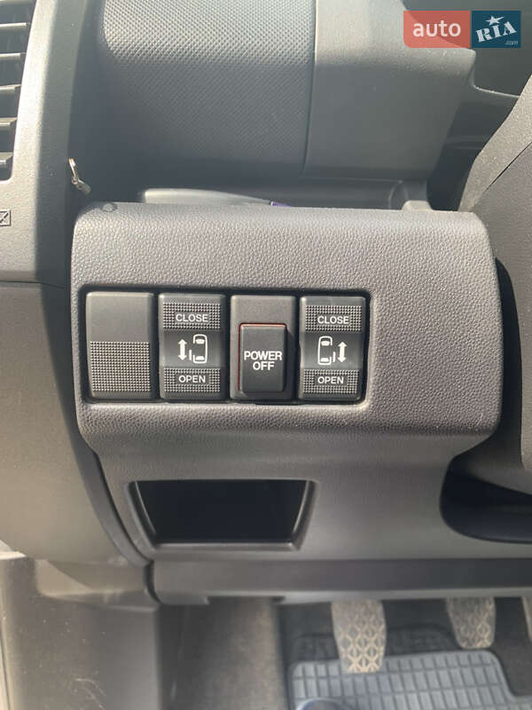 Mazda 5 2010