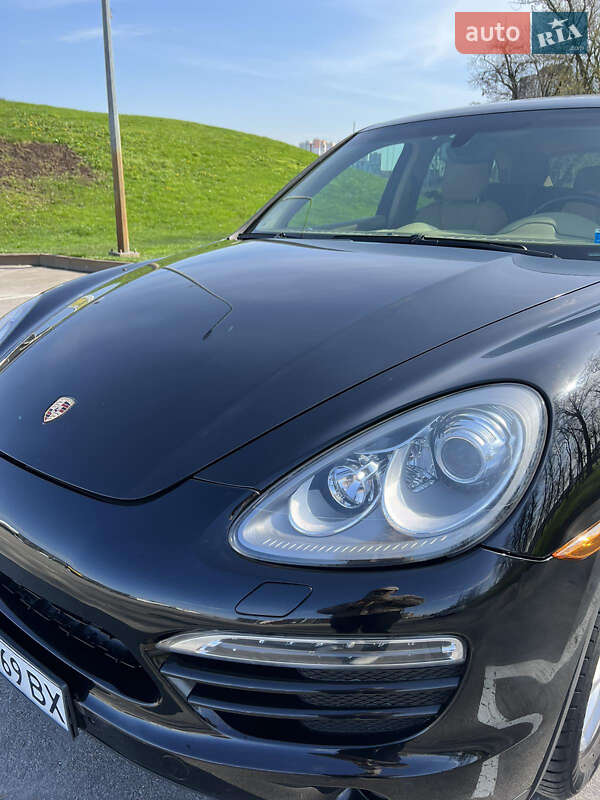 Porsche Cayenne 2014