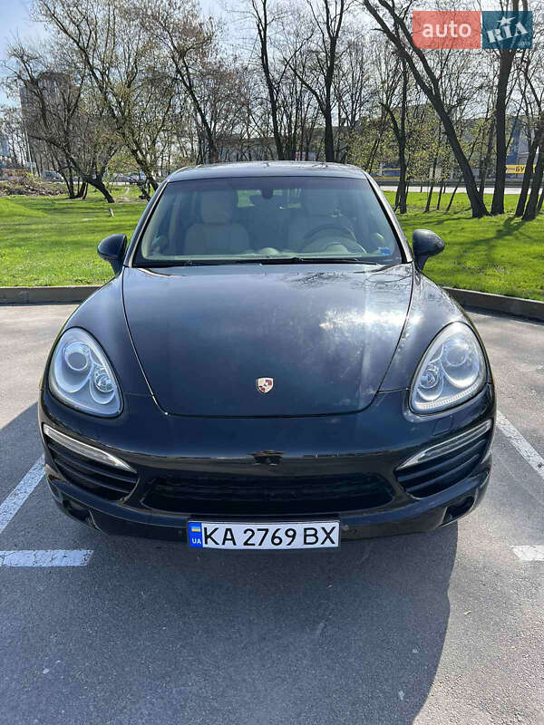 Porsche Cayenne 2014
