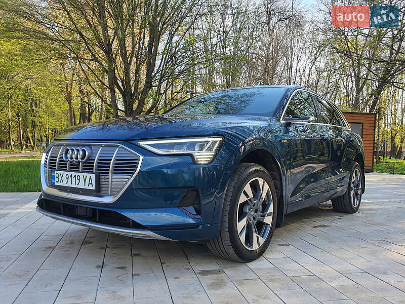 Audi e-tron 2019