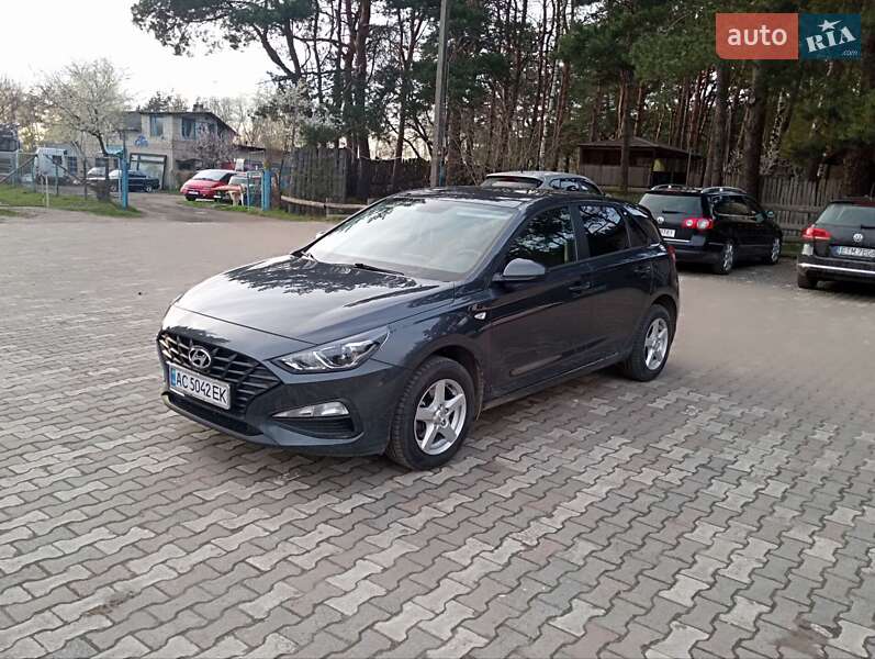 Hyundai-36