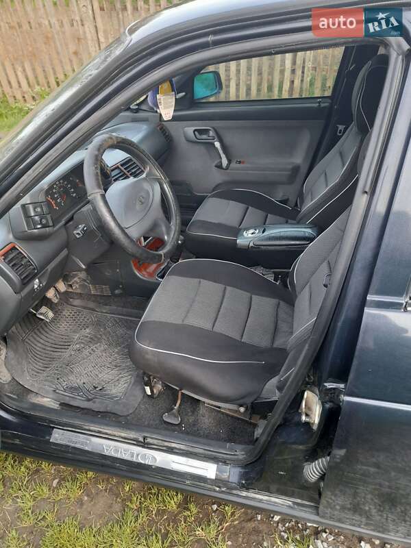 ВАЗ / Lada 2112 2007