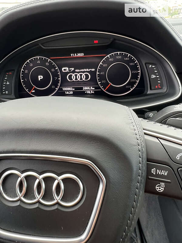 Audi-55