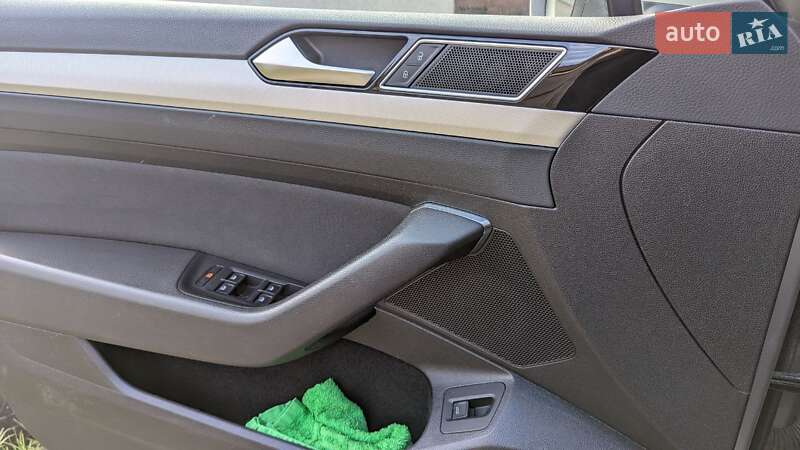 Volkswagen Passat 2016