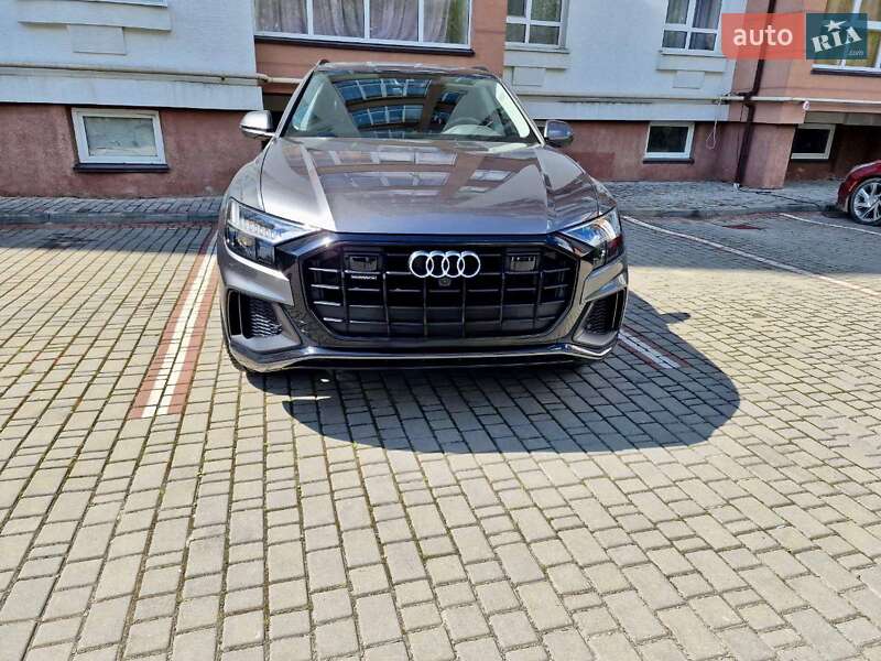 Audi Q8 2020