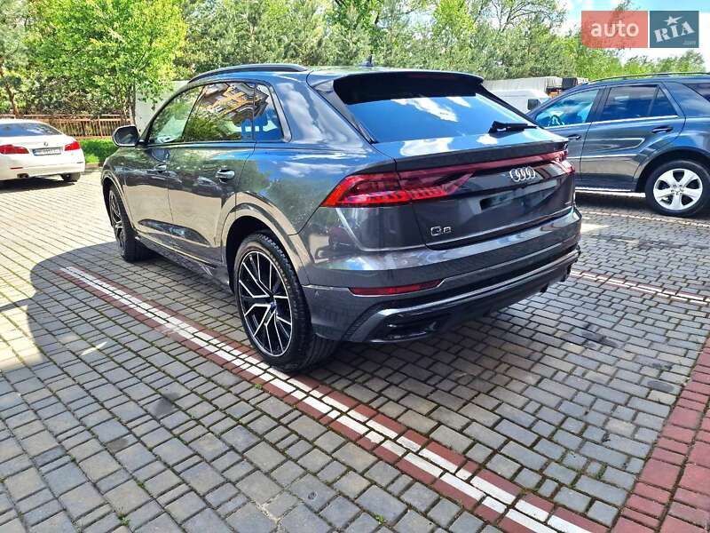 Audi Q8 2020