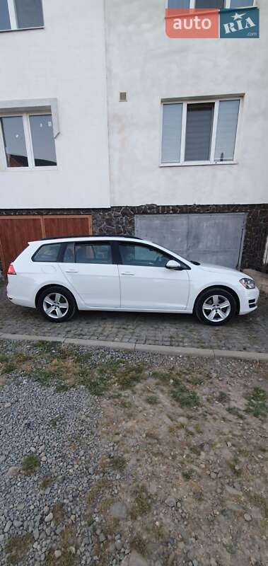 Volkswagen Golf 2015