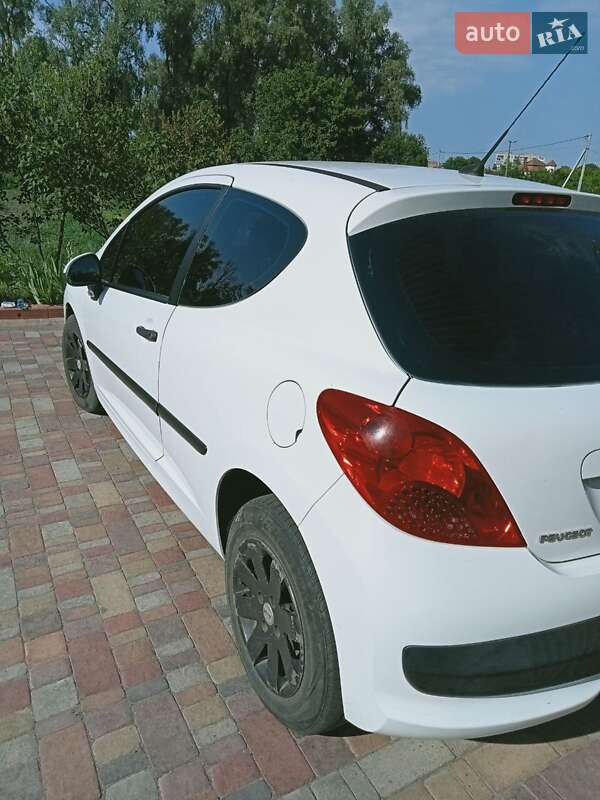 Peugeot 207 2007