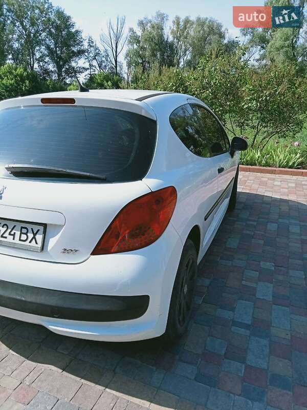 Peugeot 207 2007