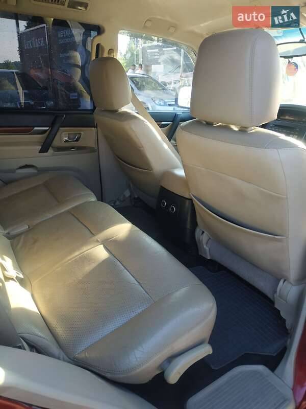 Mitsubishi Pajero Wagon 2007