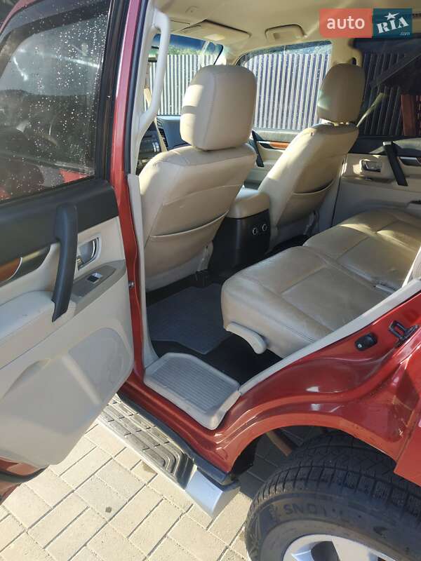 Mitsubishi Pajero Wagon 2007