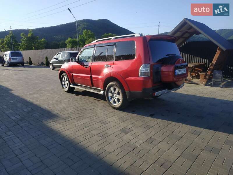 Mitsubishi Pajero Wagon 2007