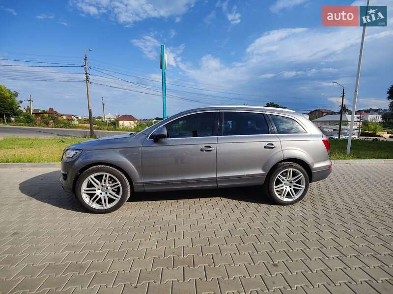 Audi Q7 2010