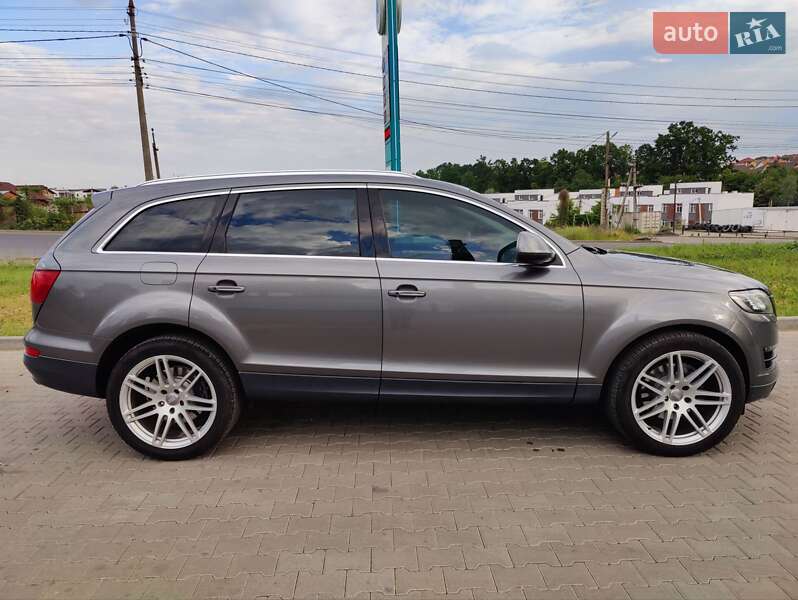 Audi Q7 2010