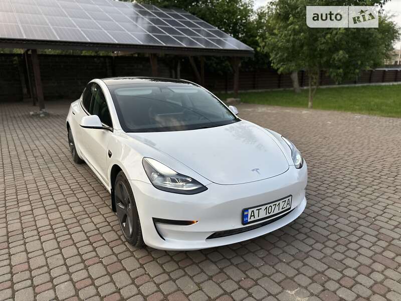 Tesla-5