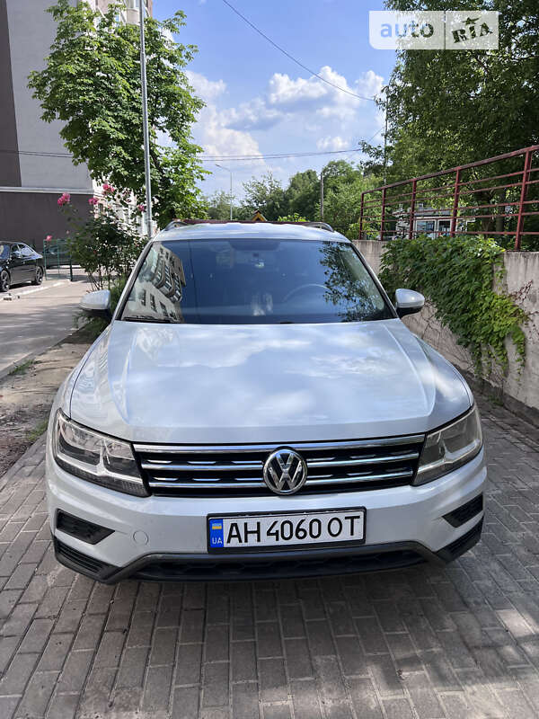 Volkswagen-40