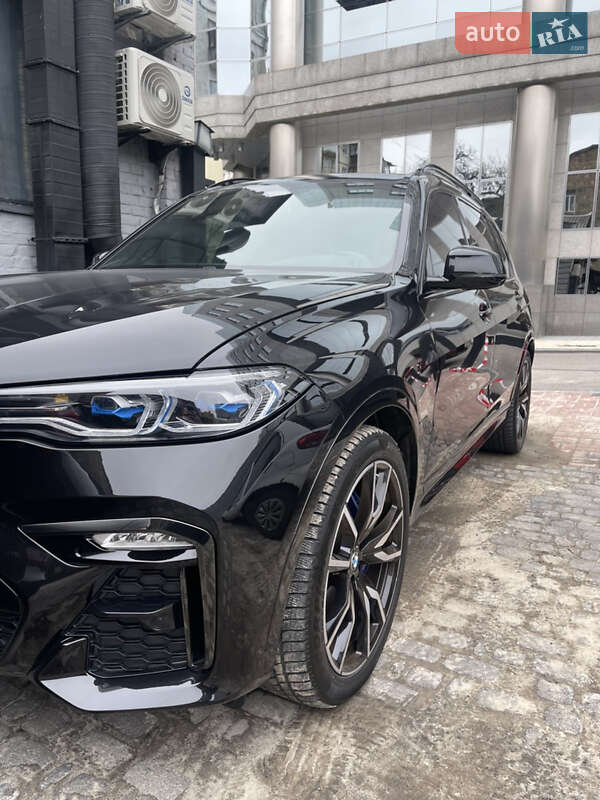 BMW X7 2019