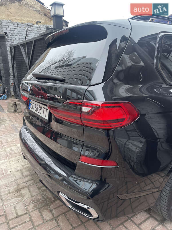 BMW X7 2019