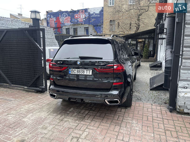 BMW X7 2019