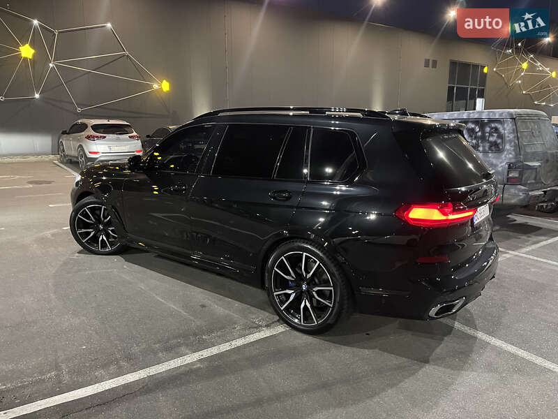 BMW X7 2019