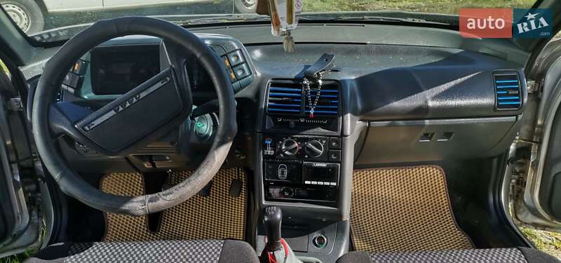 ВАЗ / Lada 2111 2007