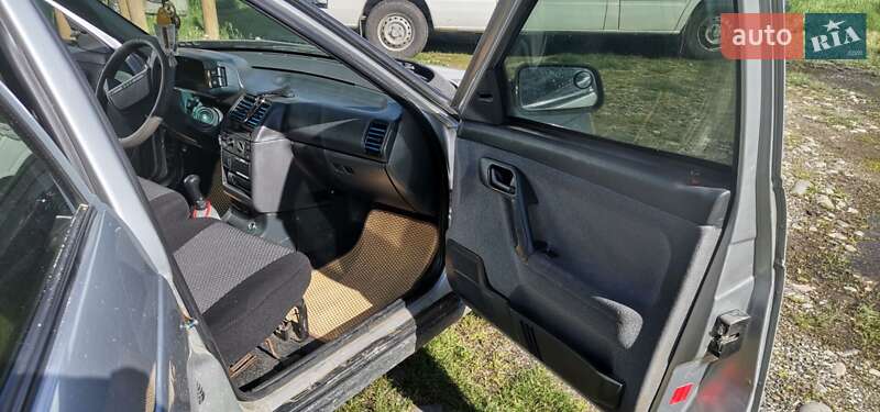 ВАЗ / Lada 2111 2007