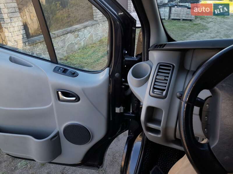 Opel Vivaro 2007