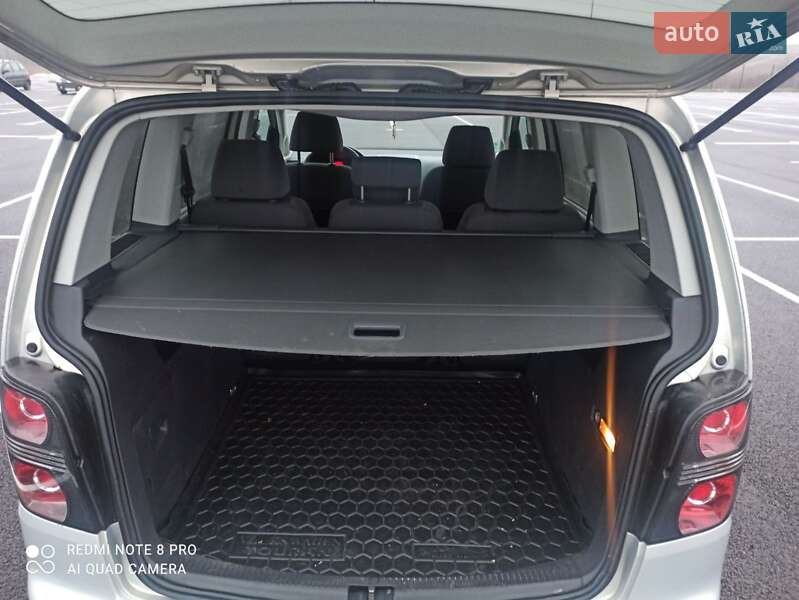 Volkswagen Touran 2009