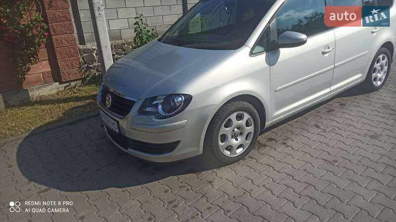 Volkswagen Touran 2009