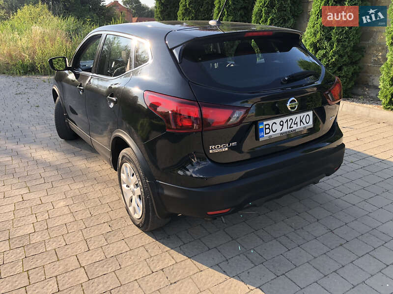 Nissan Rogue Sport 2018