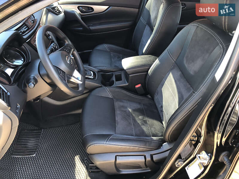 Nissan Rogue Sport 2018