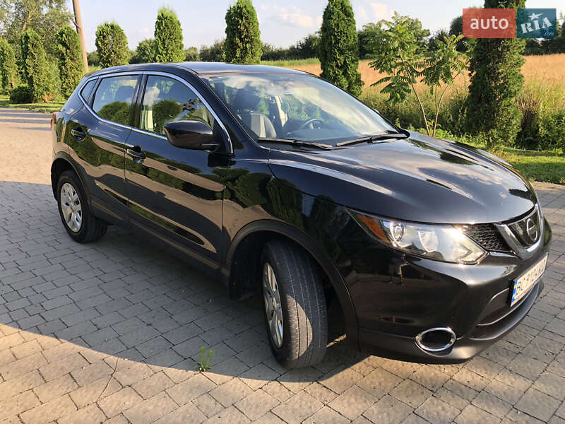 Nissan Rogue Sport 2018