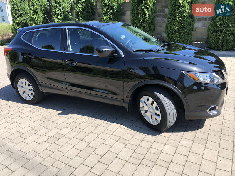 Nissan Rogue Sport 2018