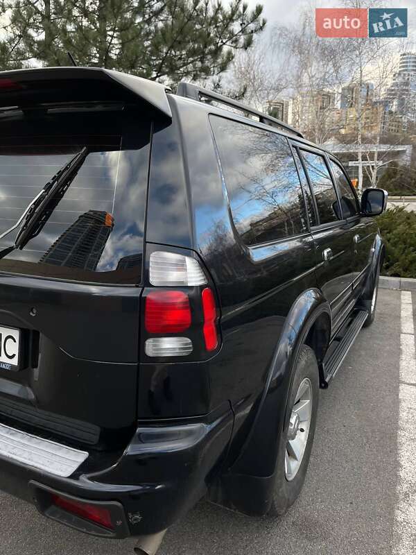 Mitsubishi Pajero Sport 2007