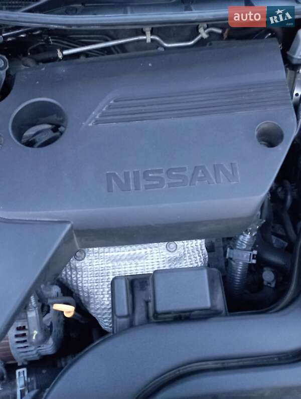 Nissan-28