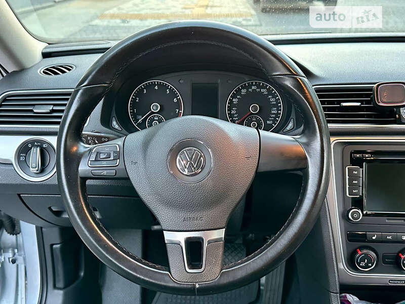 Volkswagen Passat 2015