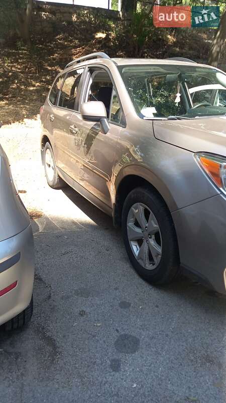 Subaru Forester 2015