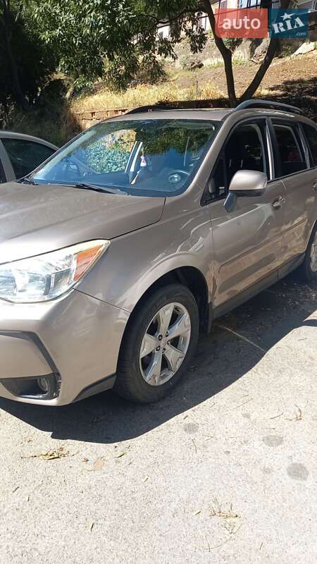 Subaru Forester 2015