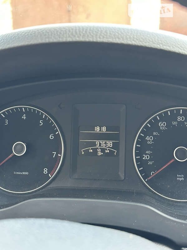 Volkswagen Jetta 2013