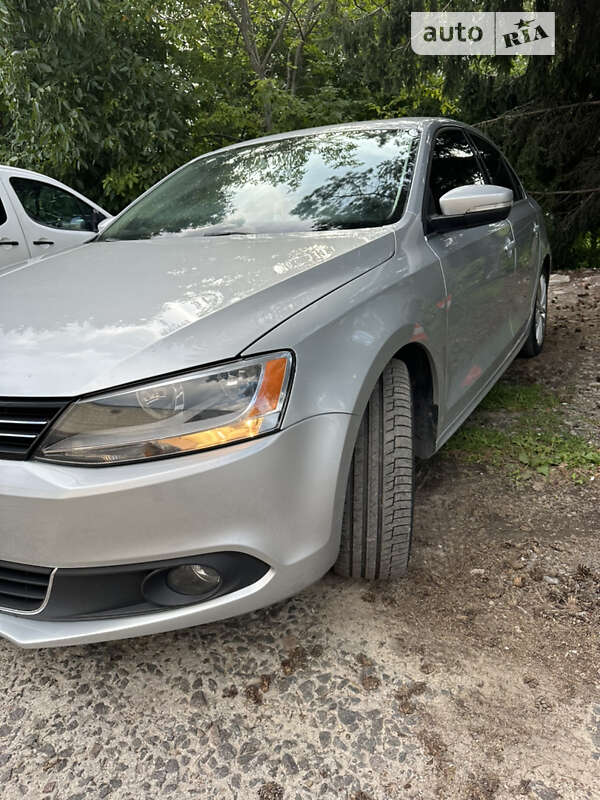 Volkswagen Jetta 2013