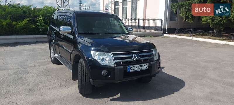 Mitsubishi Pajero 2007