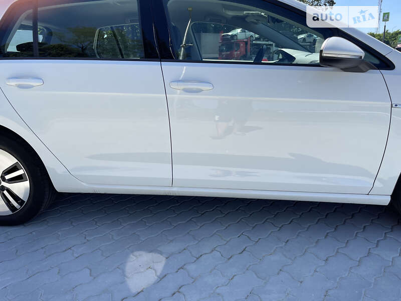 Volkswagen e-Golf 2019